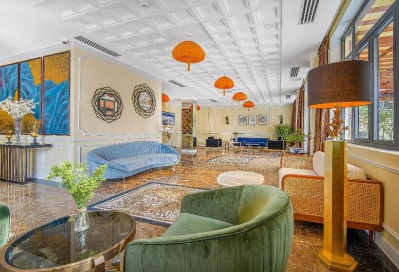 Le Pavillon Hoi An Paradise Hotel & Spa