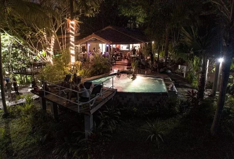 Hotelli Nature Lodge Finca Los Caballos