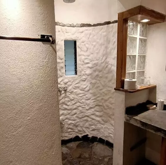 Hotelli Nature Lodge Finca Los Caballos