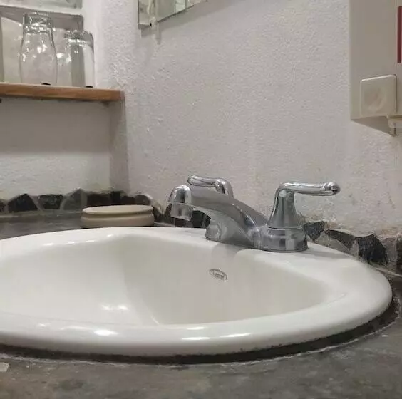 Hotelli Nature Lodge Finca Los Caballos