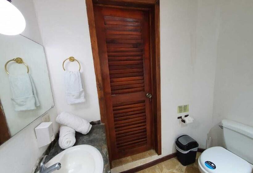 فندق Nature Lodge Finca Los Caballos