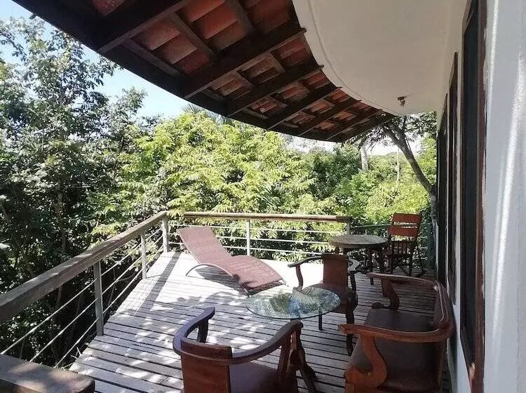 Hotelli Nature Lodge Finca Los Caballos