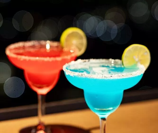 Hotelli Phuket View Coffee And Resort