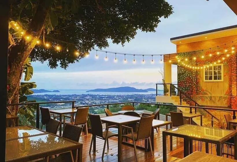 Hotelli Phuket View Coffee And Resort