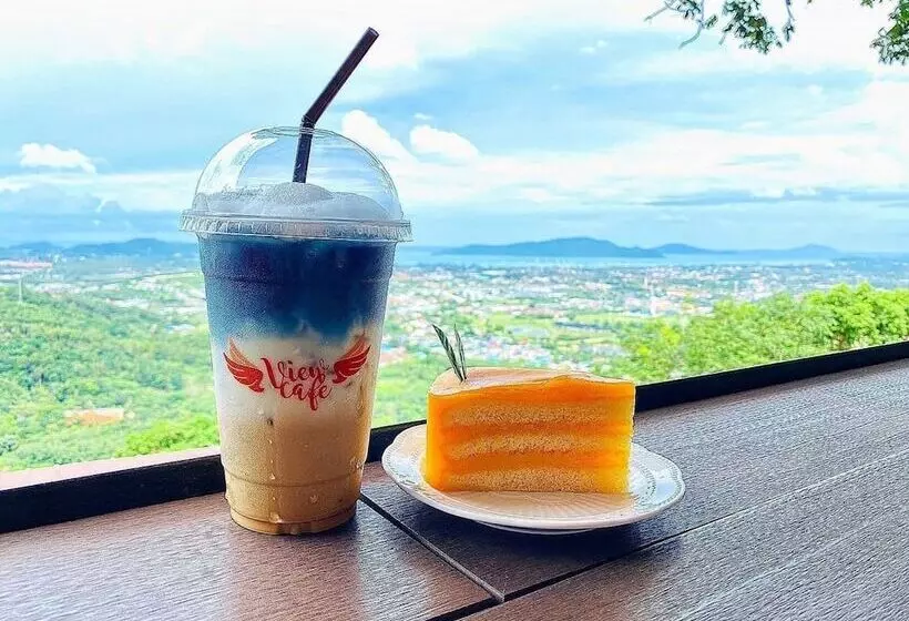 Hotelli Phuket View Coffee And Resort