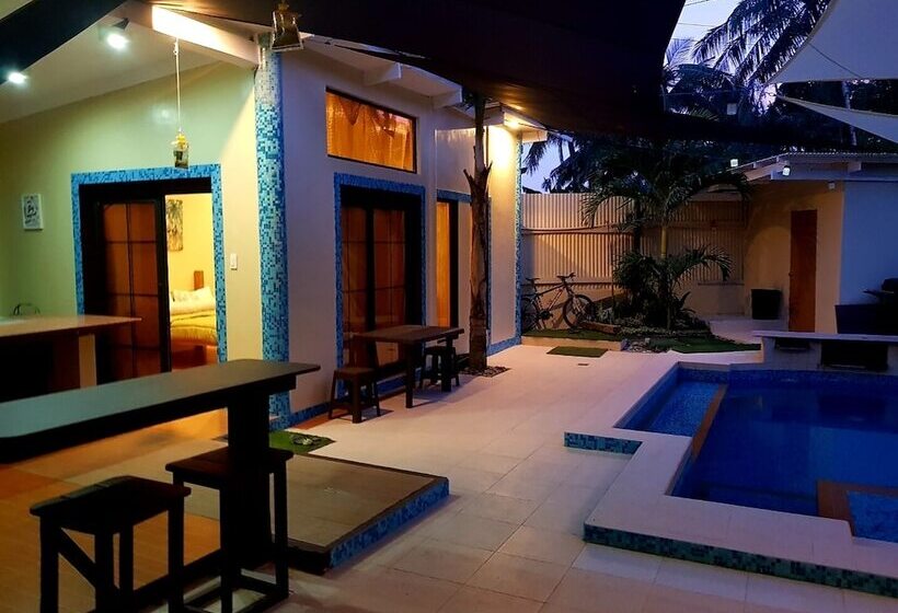 هتل Siargao Oasis Suites