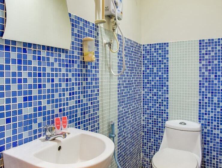 בית מלון כפרי Taj Inn By Oyo Rooms