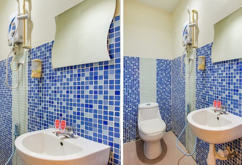 בית מלון כפרי Taj Inn By Oyo Rooms