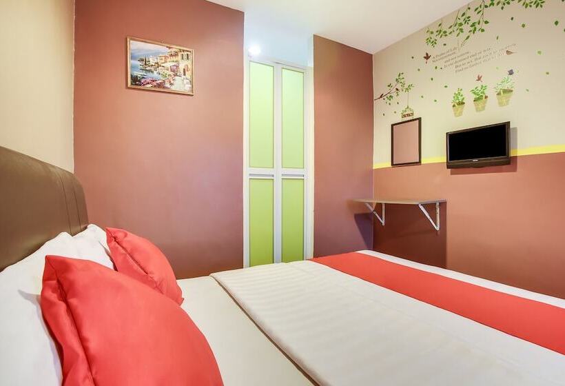 בית מלון כפרי Taj Inn By Oyo Rooms