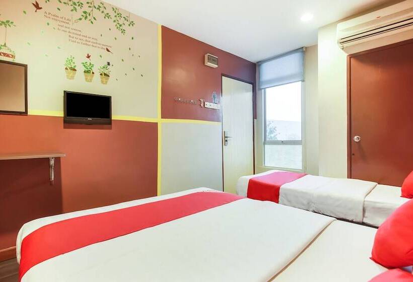 בית מלון כפרי Taj Inn By Oyo Rooms