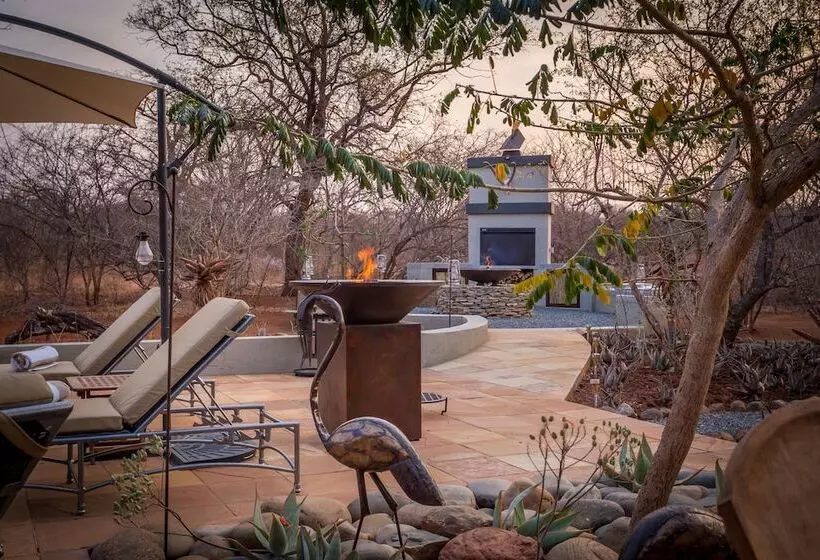 ホテル Ukuthula Bush Lodge