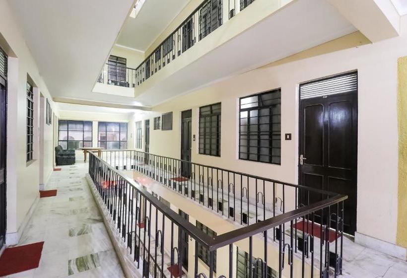 בית מלון כפרי Vashistha By Oyo Rooms