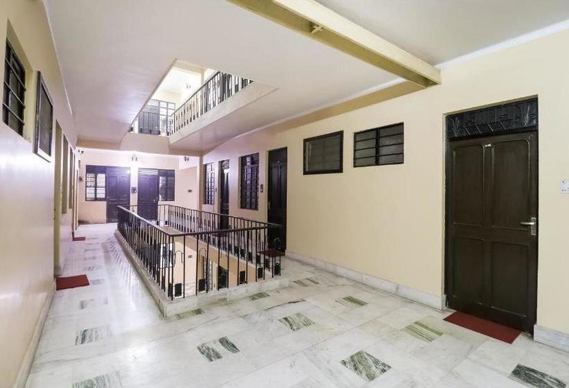 בית מלון כפרי Vashistha By Oyo Rooms