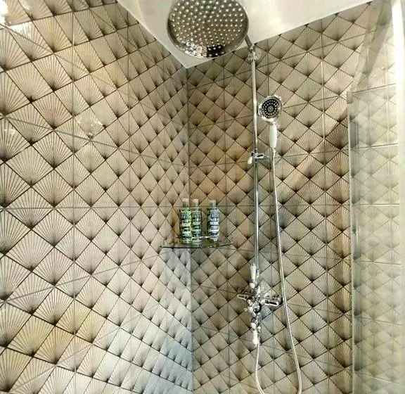 Twentieth Century B&b