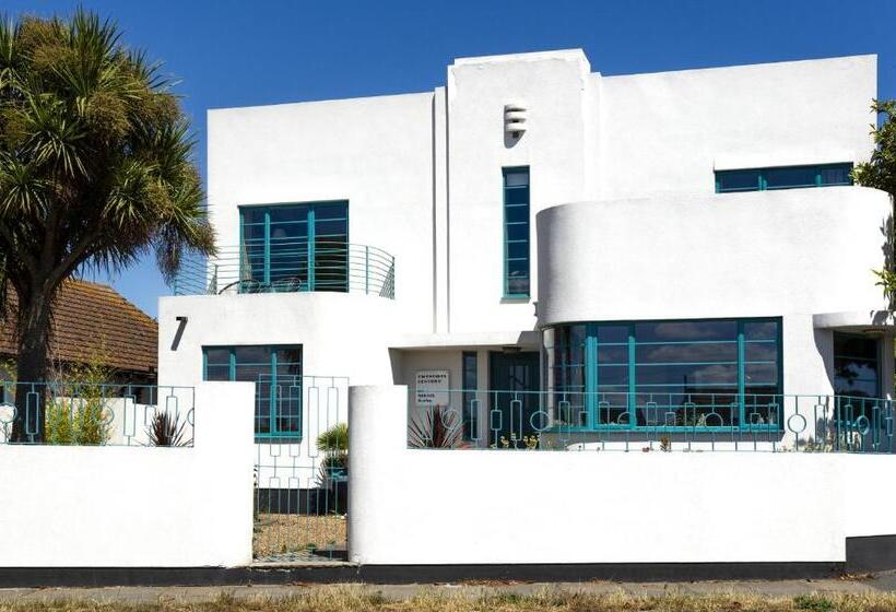 Twentieth Century B&b