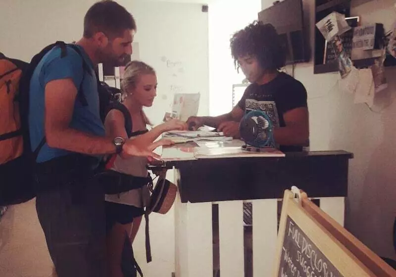 هاستل Meeting Point Sociedade Unipessoal, Lda