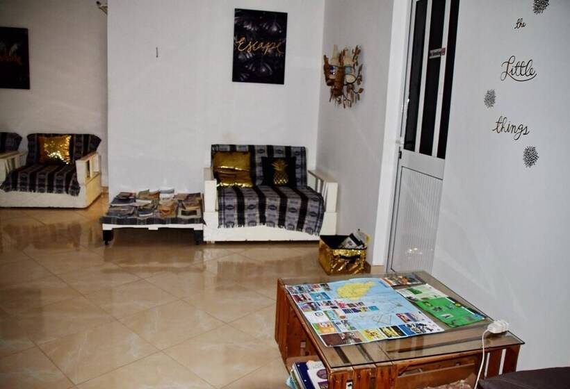 Auberge Hôtelière Meeting Point Sociedade Unipessoal, Lda