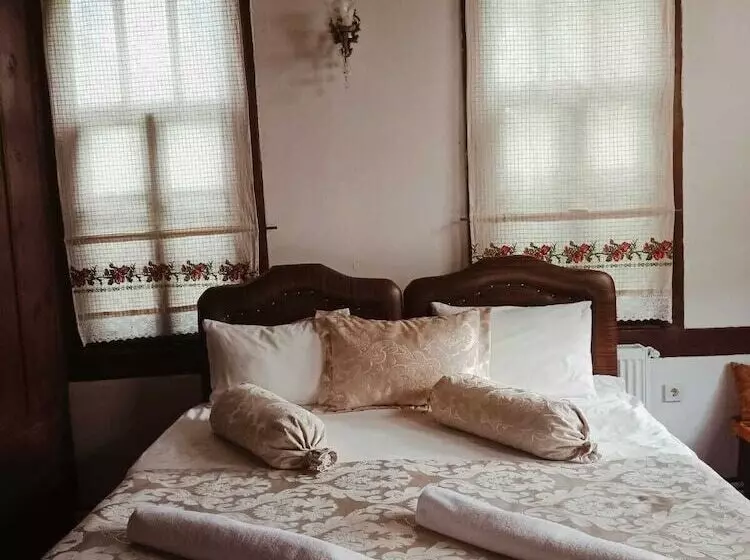 ホテル Asya Konak