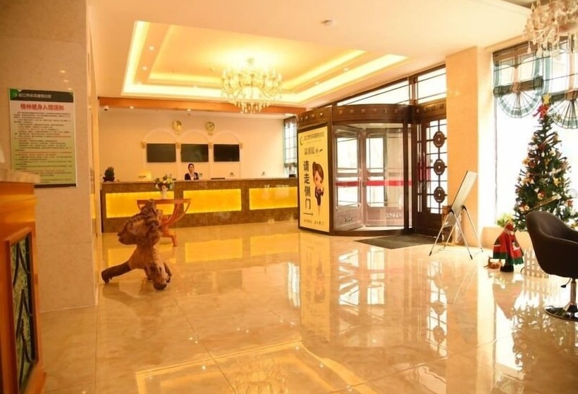 Otel Greentree Inn Baishan Linjiang Yalv River Express
