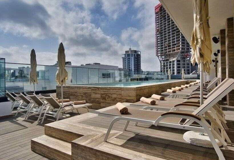 هتل Number 11 St Julian S Malta Handwritten Collection