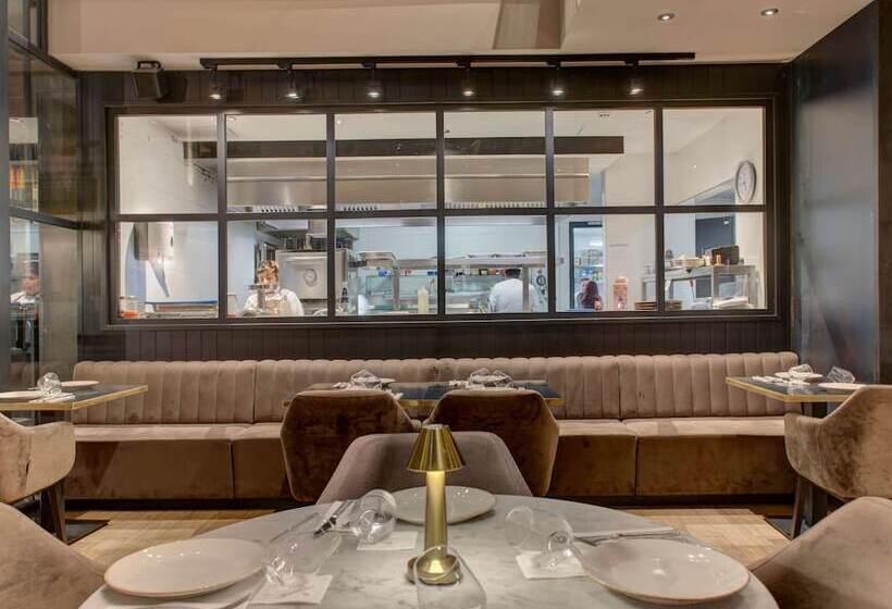 هتل Number 11 St Julian S Malta Handwritten Collection