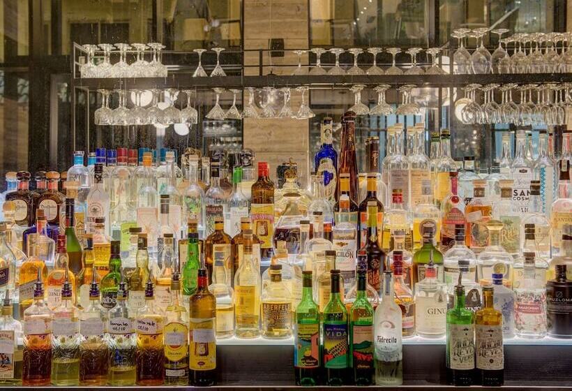 هتل Number 11 St Julian S Malta Handwritten Collection