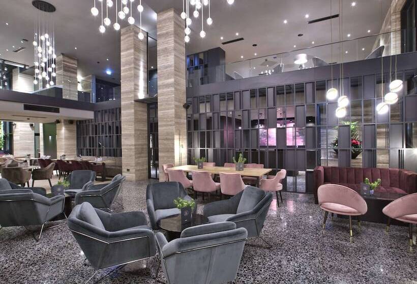 هتل Number 11 St Julian S Malta Handwritten Collection