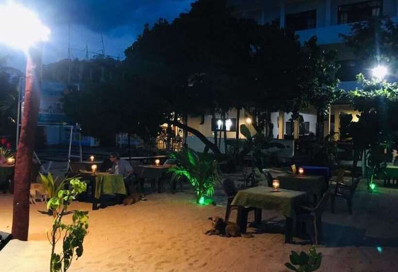 호텔 Summer Garden