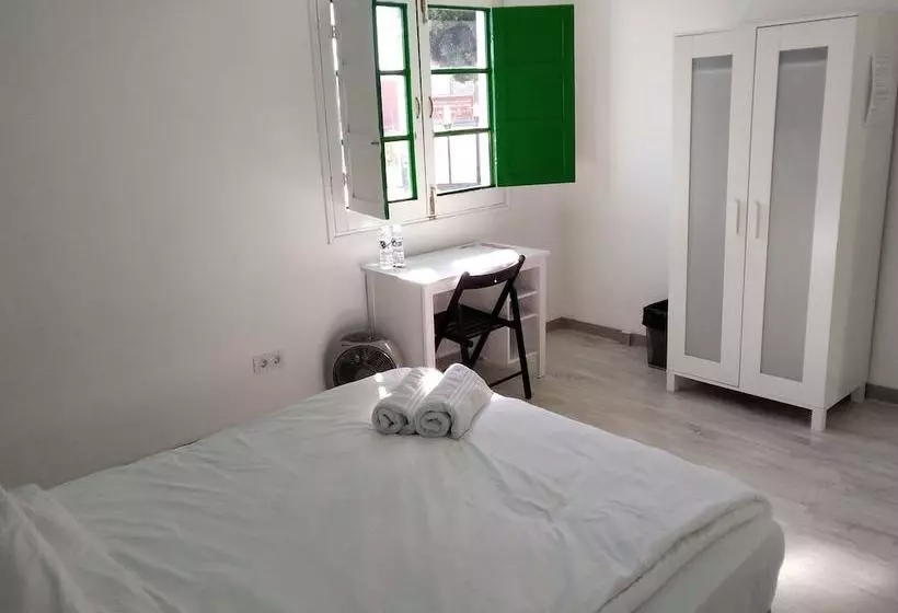 Majatalo Casa Blanca Guest House Tenerife