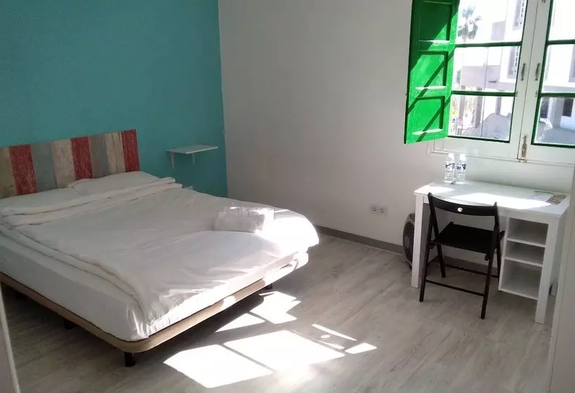 Majatalo Casa Blanca Guest House Tenerife