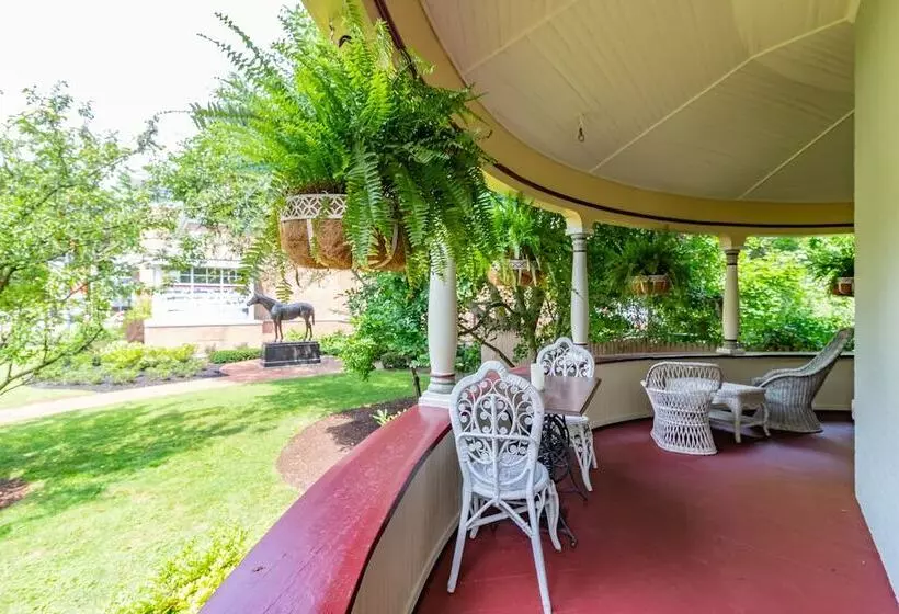 Saratoga Dreams B&b