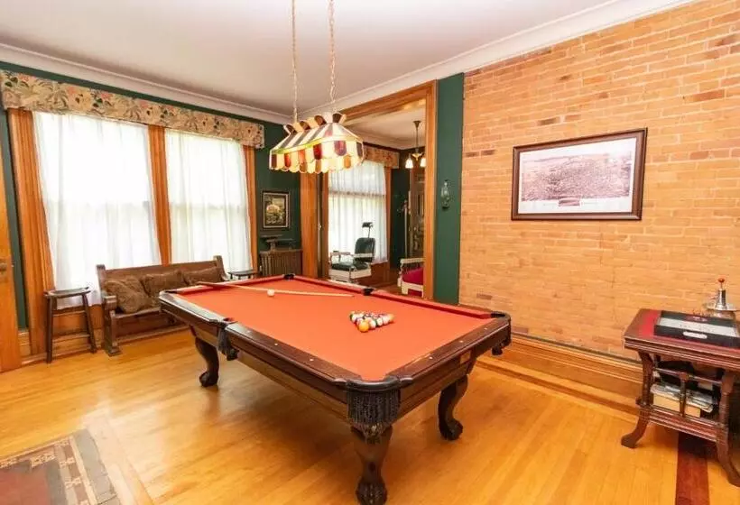 Saratoga Dreams B&b