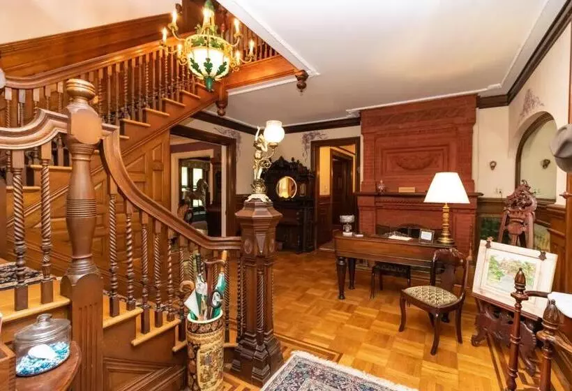 Saratoga Dreams B&b