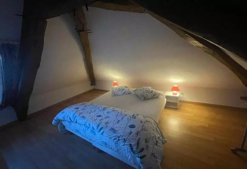 Hotelli L'auberge L'orée Du Bois