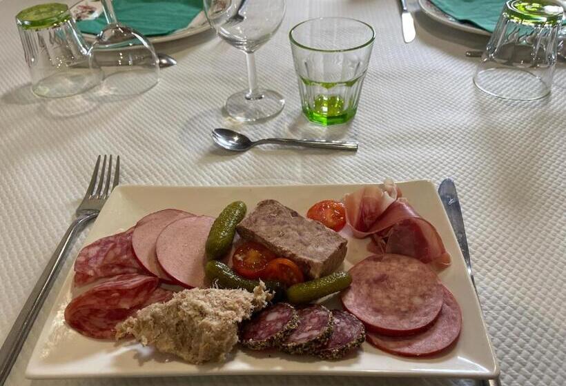 호텔 L'auberge L'orée Du Bois