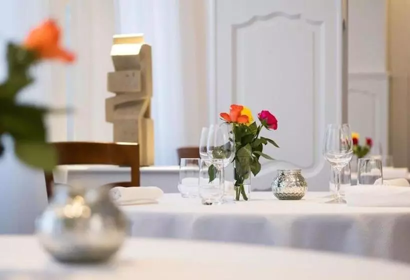 Hotelli Restaurant Au Gourmet