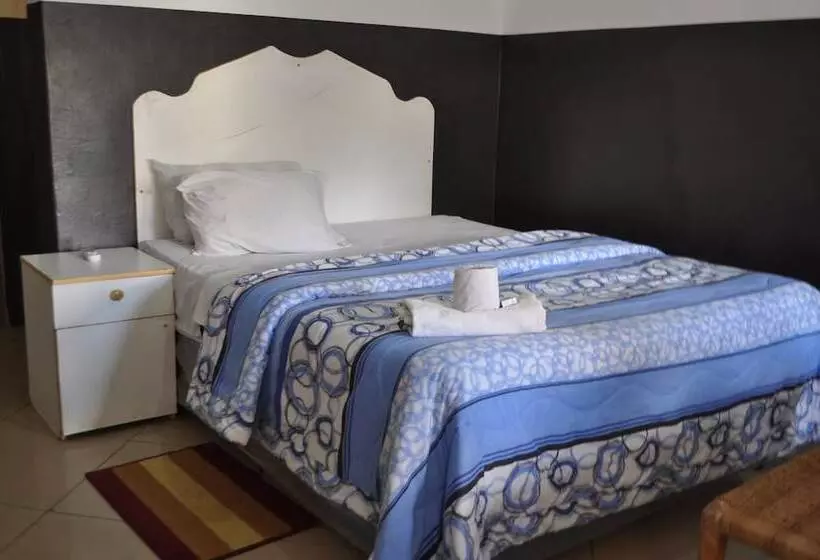 هتل Willu Executive Lodge