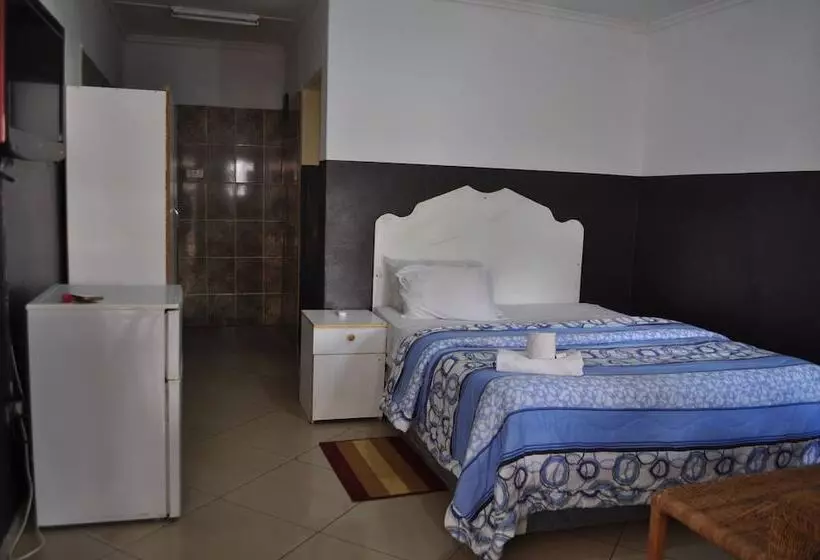 هتل Willu Executive Lodge