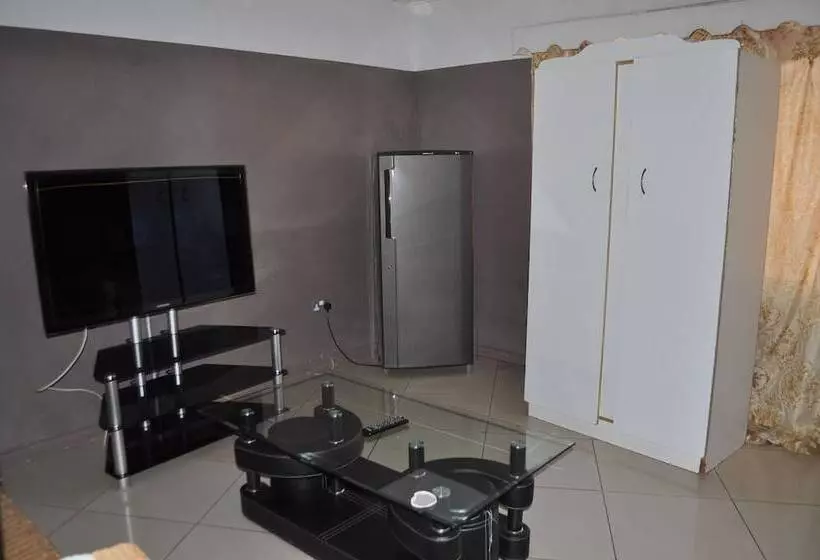 هتل Willu Executive Lodge