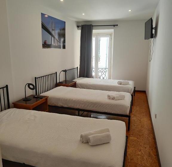 Pension Room Atalaia   Bairro Alto