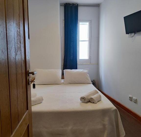 Pension Room Atalaia   Bairro Alto