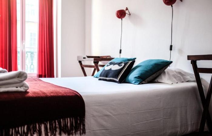 پانسیون Poets Privates