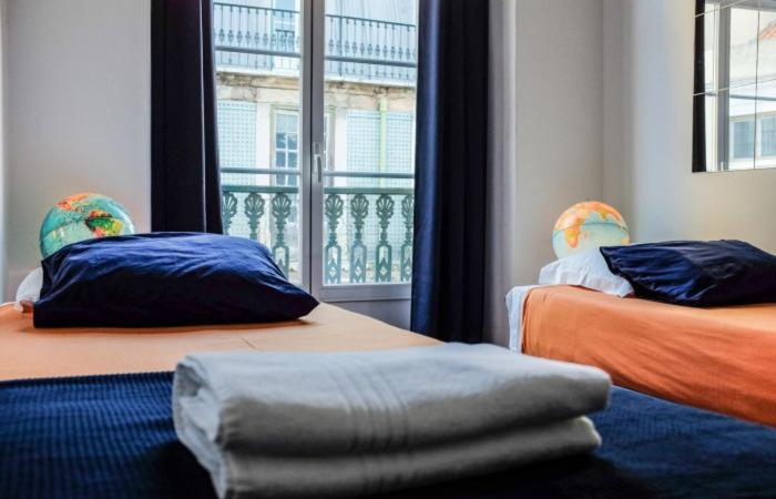 پانسیون Poets Privates