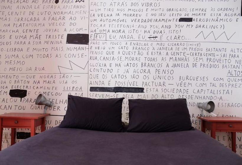 پانسیون Poets Privates