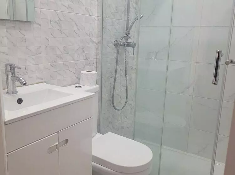پانسیون Residencial Valentina