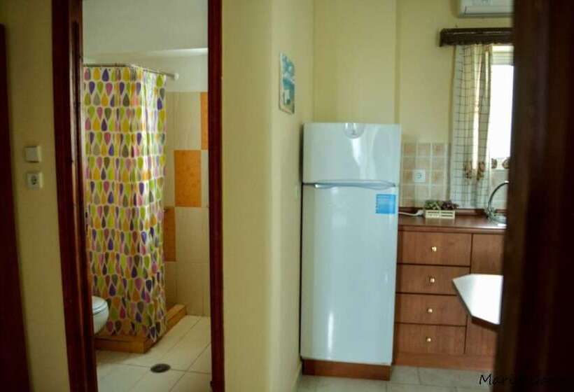 펜션 Tommy's Rooms