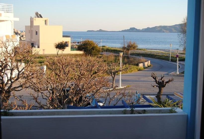 펜션 Tommy's Rooms