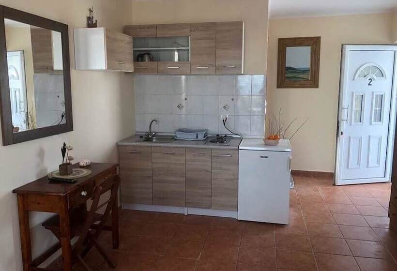 펜션 Tommy's Rooms