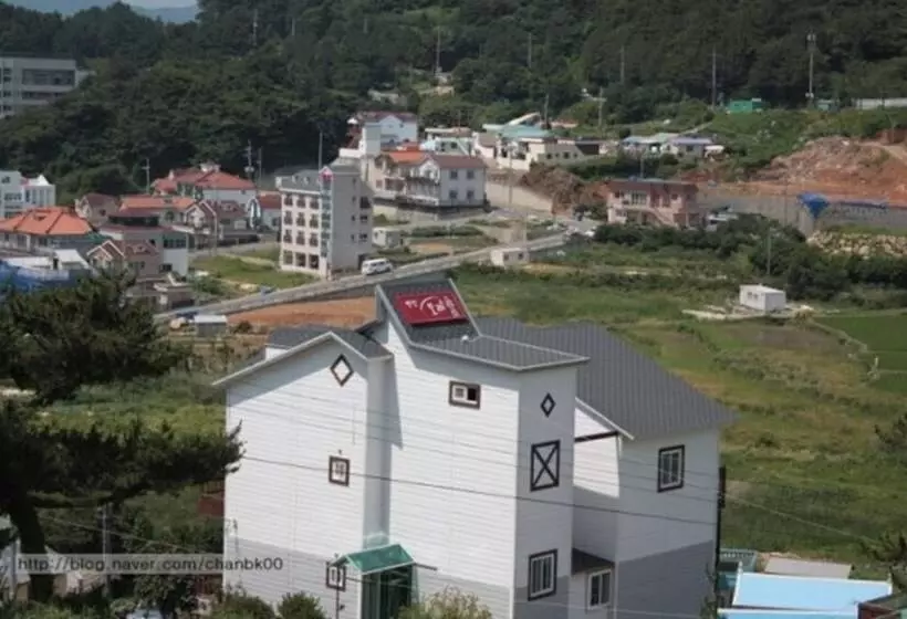 Geojae Moraesup Pension