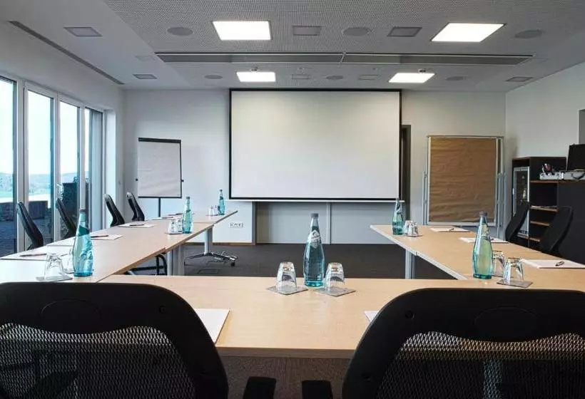 Hotelli Burghof   Das